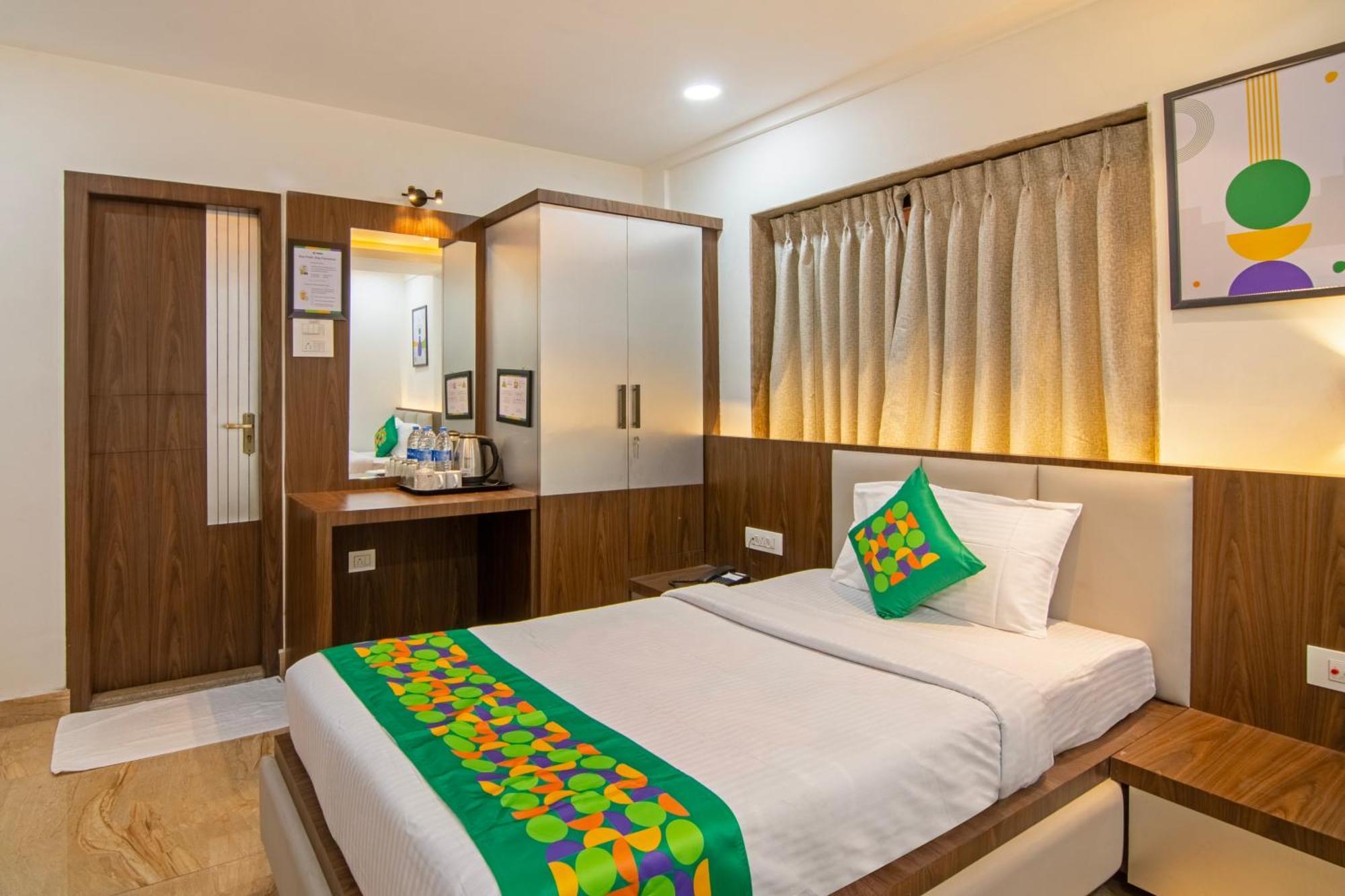 Treebo Petals Banquet & Suites - Calcutta Eksteriør billede